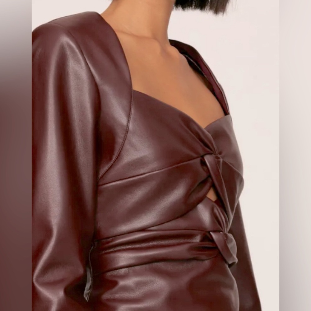 Faux Leather Raisin ColorTwist Mini Dress from One33 Social/Long Sleeve/Size 8 - Picture 5 of 10